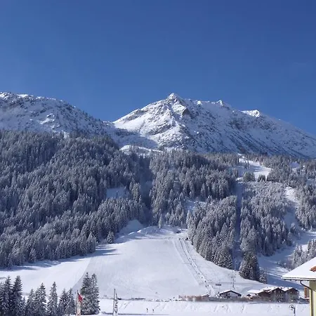 Krinnenspitze Konukevi